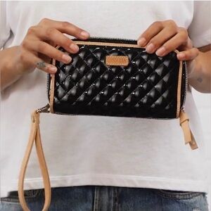 ⭐️🌹Consuela Jax Wristlet Wallet ⭐️🌹